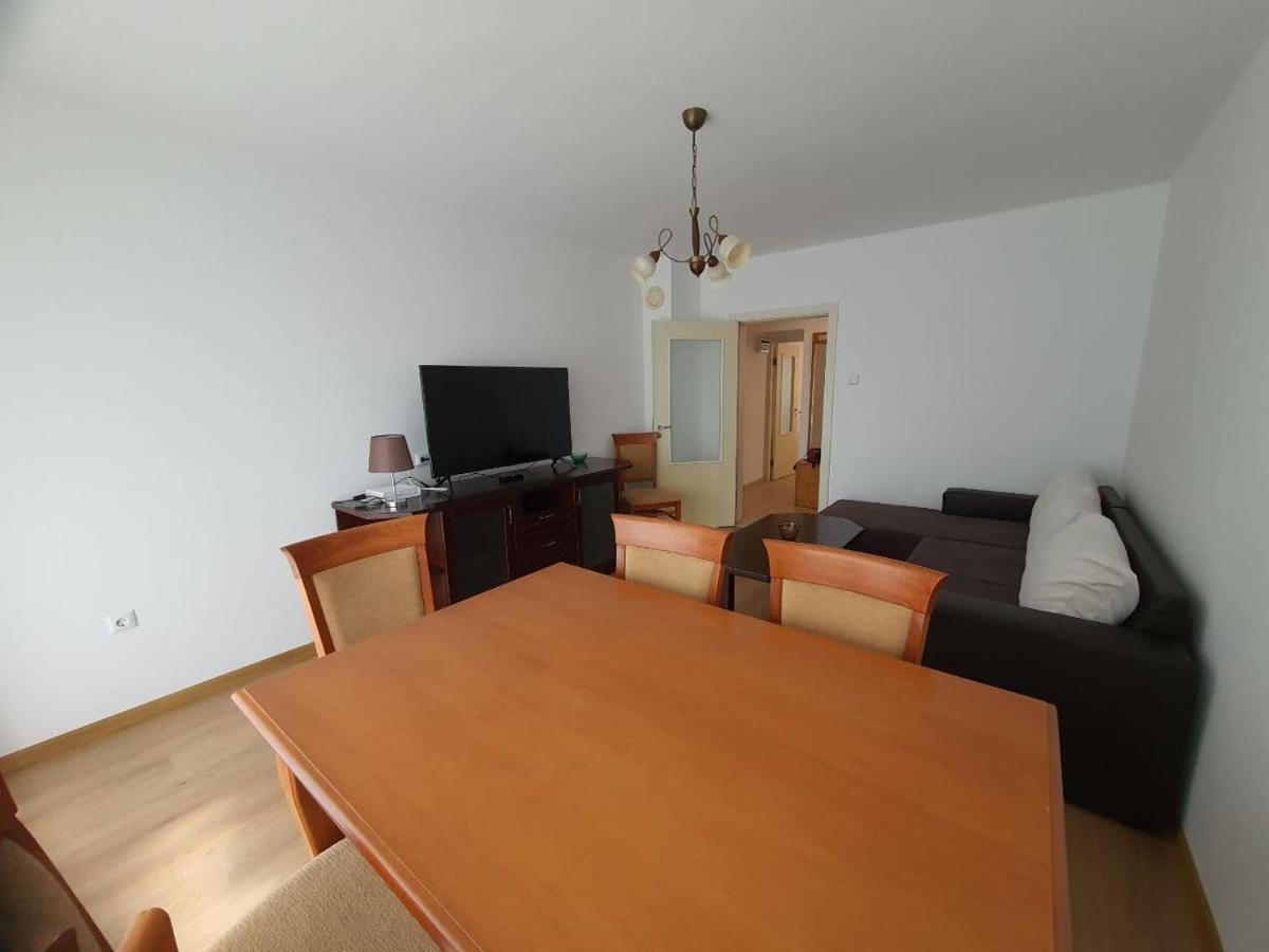 Апртамент Чайка Бл.17 Varna Exteriör bild